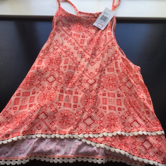 Guess Tops - pink patterned tank top